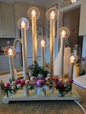 Noma wood base 7 light staggered candoliers