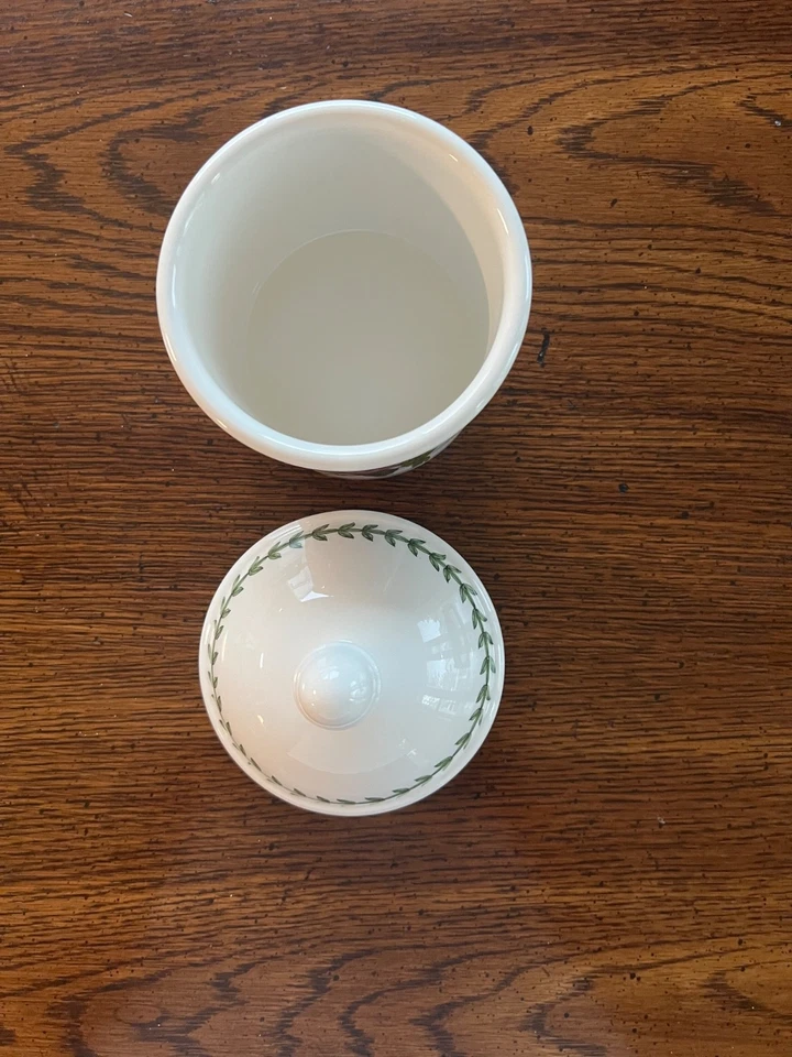 Portmeirion Botanic Garden Shrubby Peony Bath Jar & Lid, Britain 6"  - Image 4 of 4