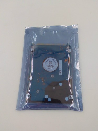 Toshiba 100gb 5400 RPM,2.5" IDE (MK1032GAX) Internal Hard Disk Drives - Afbeelding 2 van 2