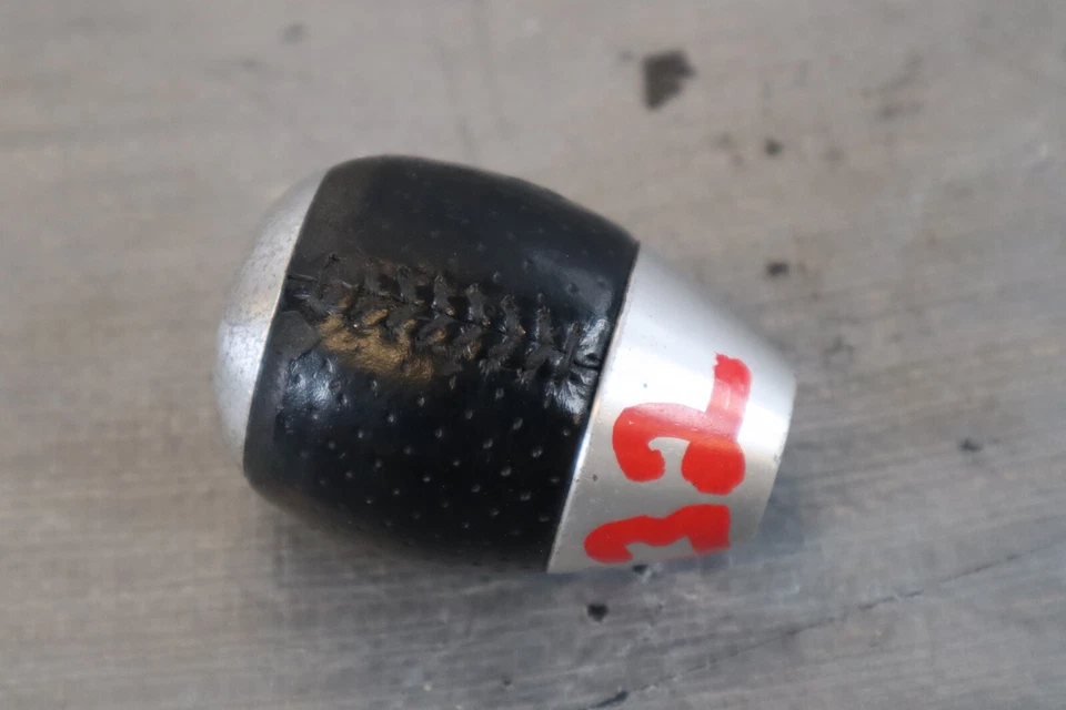 Honda S2000 AP2 F22C 2005 05 2,2 L OEM 6 velocidades cuero perilla de cambio *desgaste* #3332 Foto 3 de 4