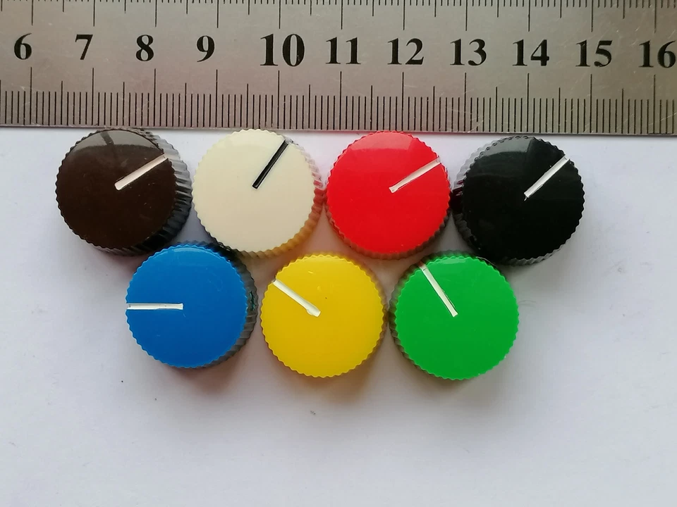 5x Cupcake Fender style Potentiometer Knobs 6.35mm 1/4" Colours Amp Guitar Pedal