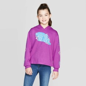 descendants pullover