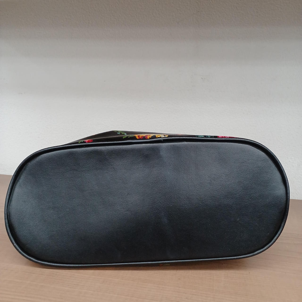 Tote Bag Model Black Heidi Pattern Condition B FE… - image 3