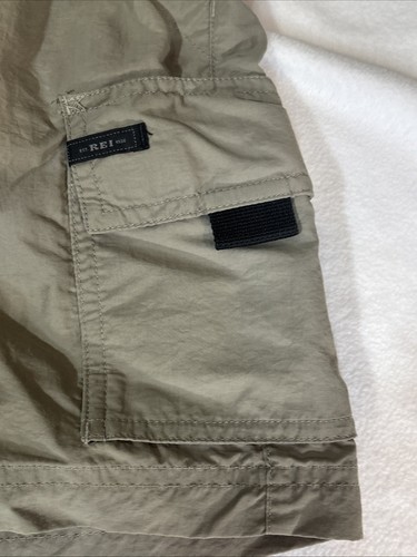 REI Co-Op Womens Cargo Hiking Shorts SZ 8 Olive Sun Protection UPF 50+ Outdoors - Picture 6 of 14