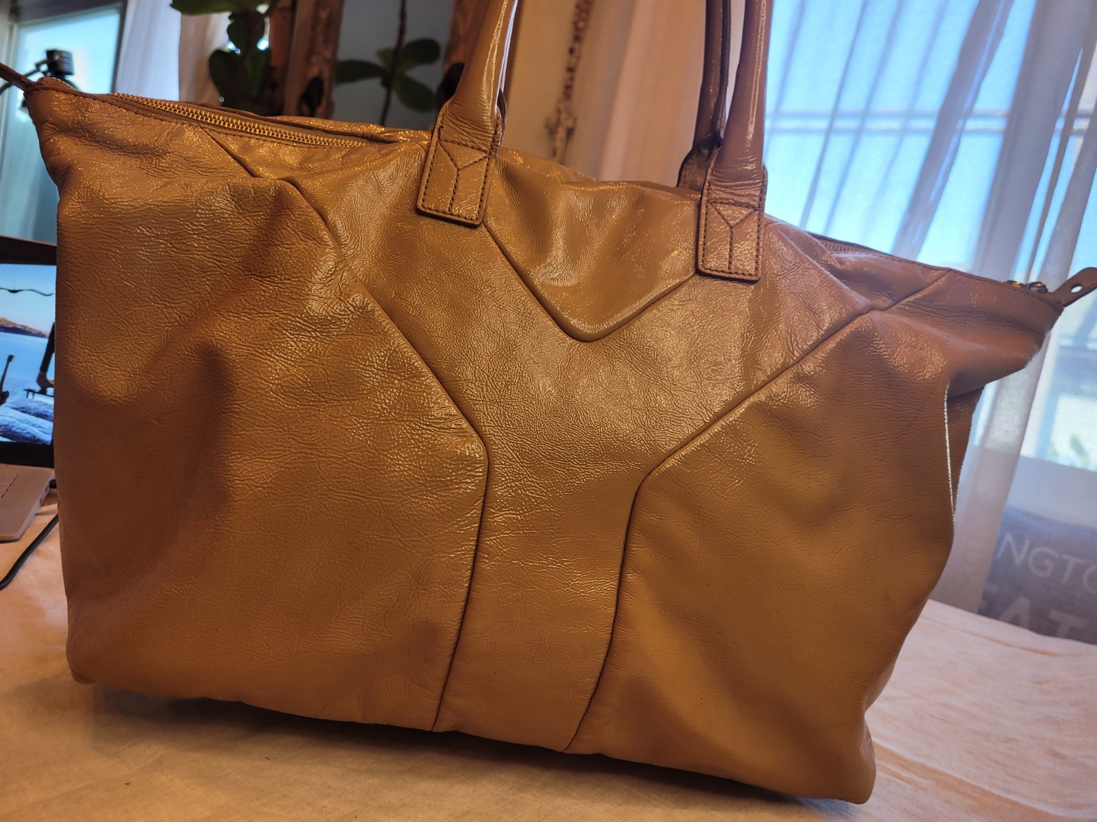 Borsa Yves Saint Laurent Rive Gauche Easy Y con manico