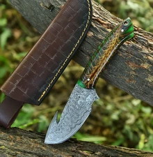 Hand Forged Damascus Steel Full Tang Hunting Gut Hook Skinner Knife W Pine Cone