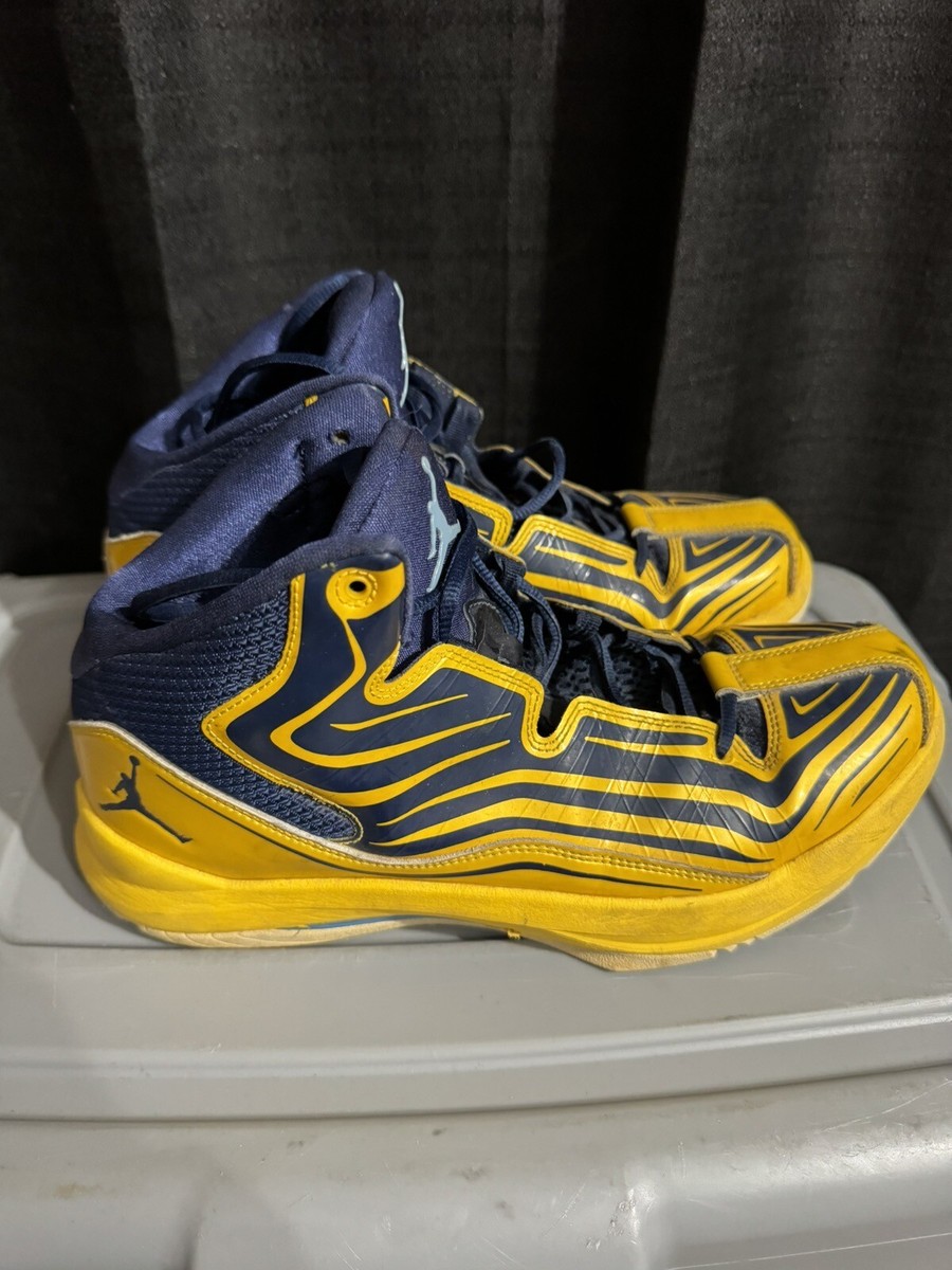 ジョーダンバスケットボールシューズ イエロー/ネイビー Size 8.5 - Jordan Aero Mania Yellow/Blue - 552313-403 | eBay