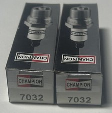 Set of 2 Champion Double Platinum Power Spark Plugs (7032)
