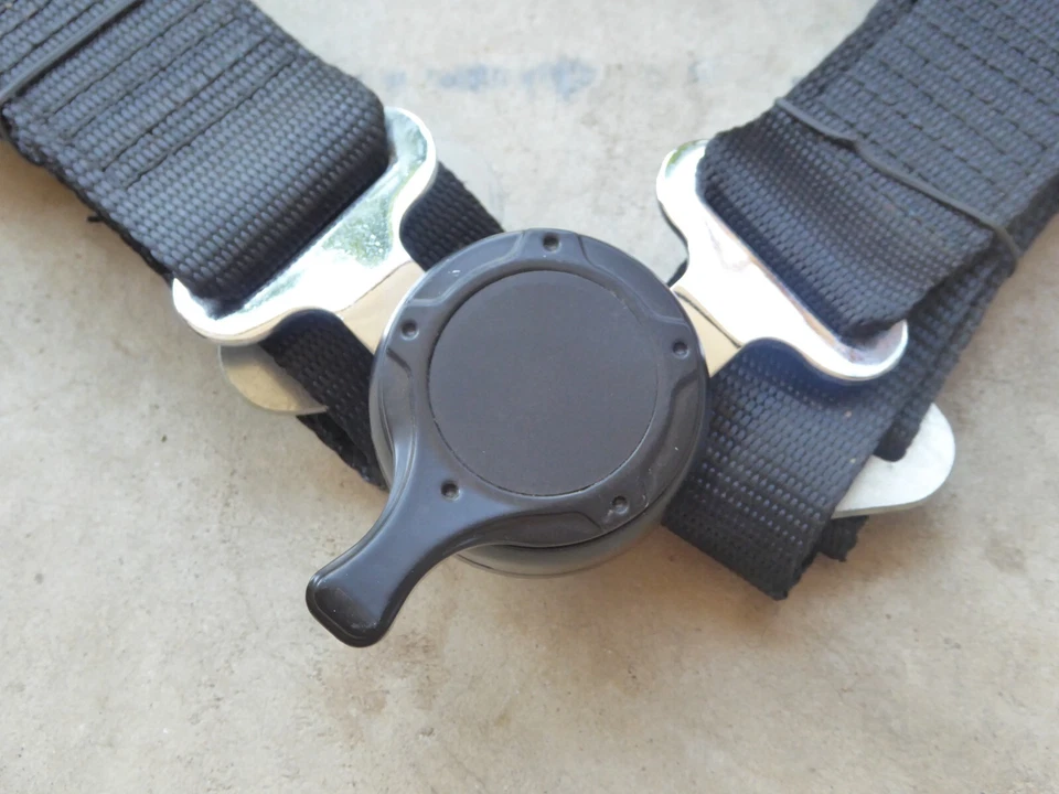 Juego de arnés de asiento de carreras negro Camlock de 4 puntos Spec-D RSB-4PTBLK-RS Foto 2 de 4