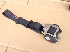 AUDI A4 B7 CONVERTIBLE FRONT SEATBELT PASSENGER LEF SIDE 2006-2009  8H0857705D