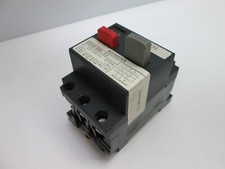 Siemens 3VA8000-2J Manual Motor Starter, 3-Pole, Current Range: 2.5-4A