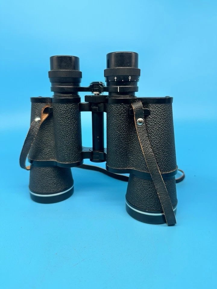 Vintage Asahi Pentax 7x50 Field 7.1° Binoculars No. 4544910 - Image 2 of 4