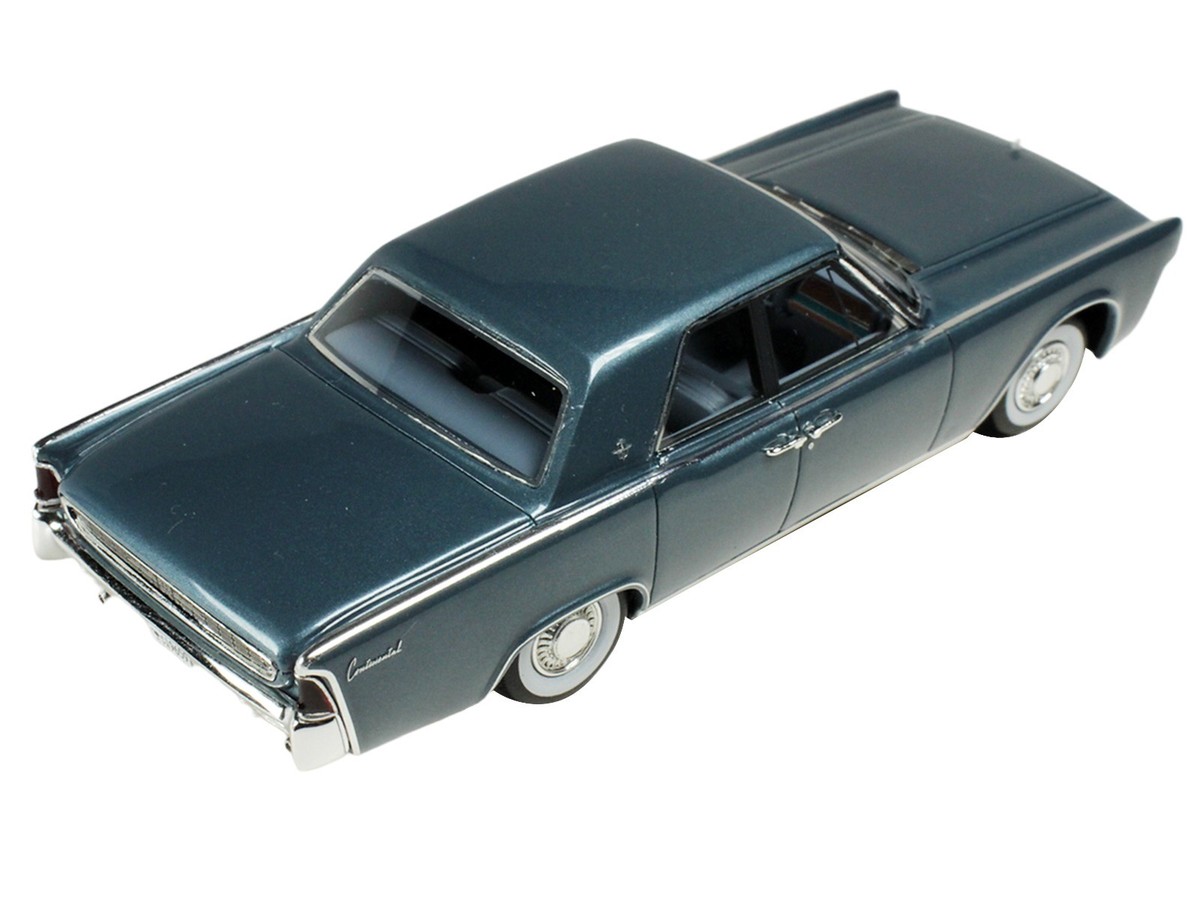 1962 LINCOLN CONTINENTAL OXFORD GRAY 1/43 MODEL BY GOLDVARG