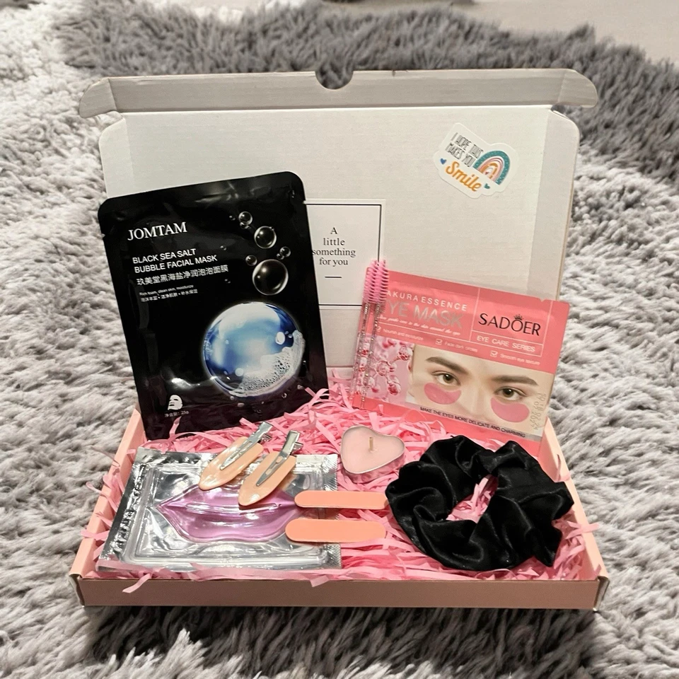 CIORGLOW HUG IN A BOX Giftset Selfcare Pamper box for her Christmas Stocking Filler Bday