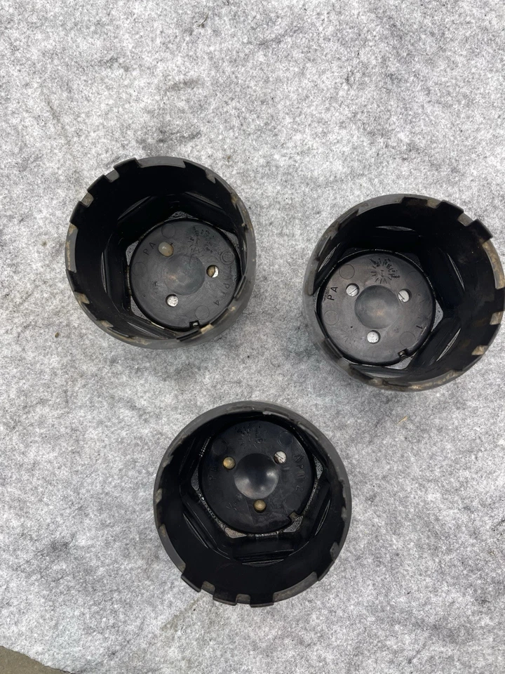 82 - 92 PONTIAC FIREBIRD TRANS-AM Wheel Center Hub Cap Black w/ Gold Bird nc - Image 2 of 4