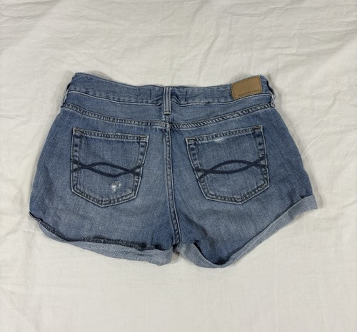 Abercrombie And Fitch Women Boyfriend Low Rise Blue Distressed Denim Shorts 25/0 - Picture 8 of 9