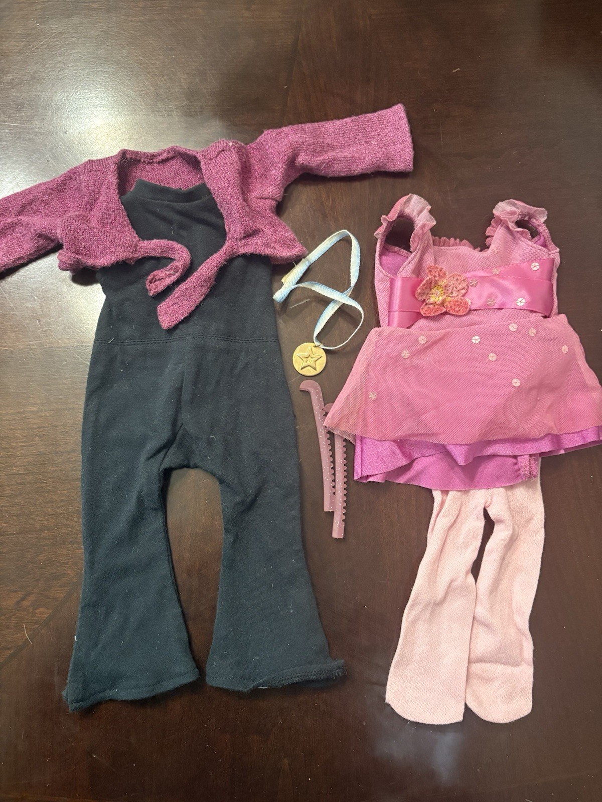 American Girl Two-in-One Ice Skating Outfit – RETIRED – Excellent Used Condition