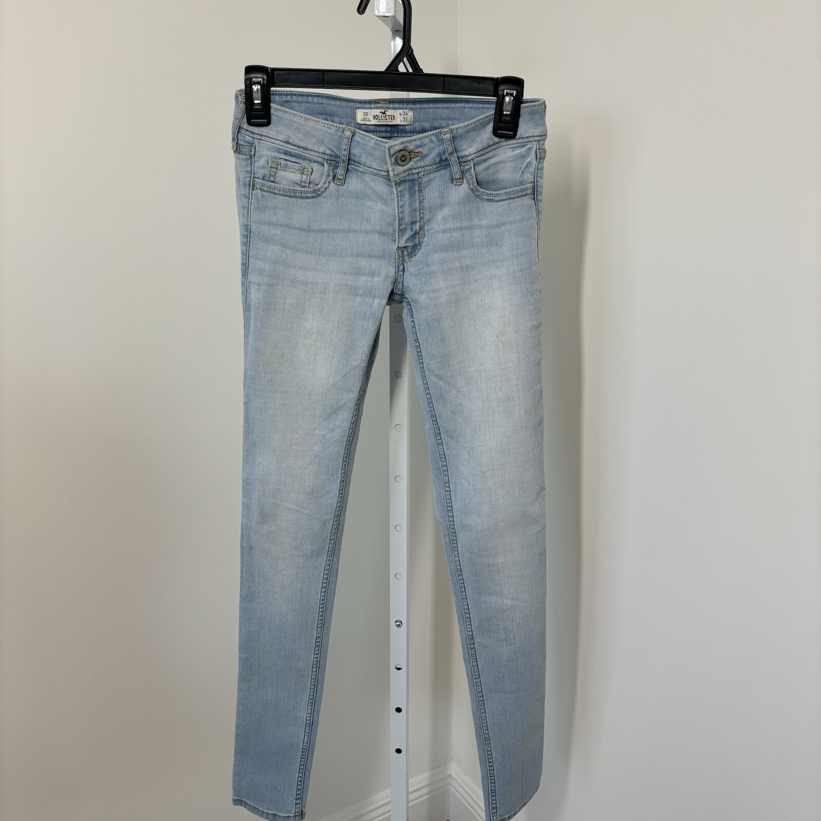 Hollister Skinny Jeans Light Wash Denim Women Size OR 24x31-image