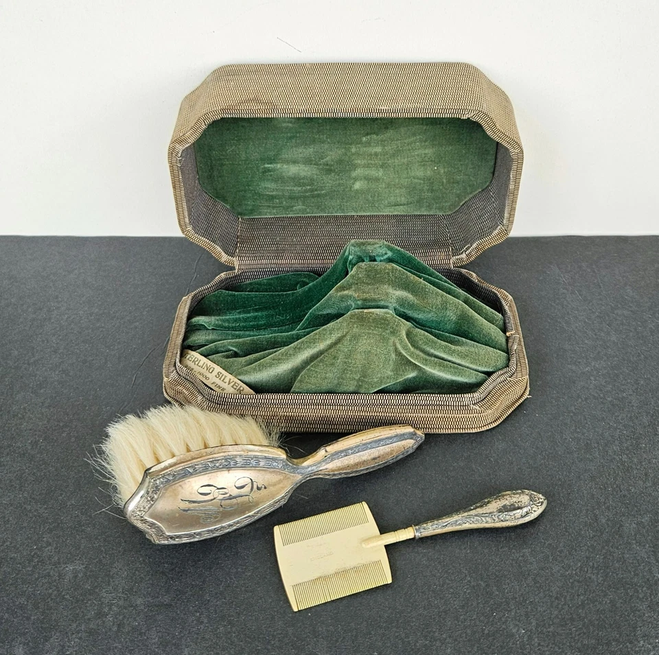 Kit de viagem antigo de prata esterlina 925 pente e pincel de bigode e caixa original - Imagem 2 de 4