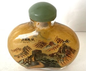 19th Century Chinese Large Reverse Painted Snuff Bottle Quing Dynasty Jade Lid