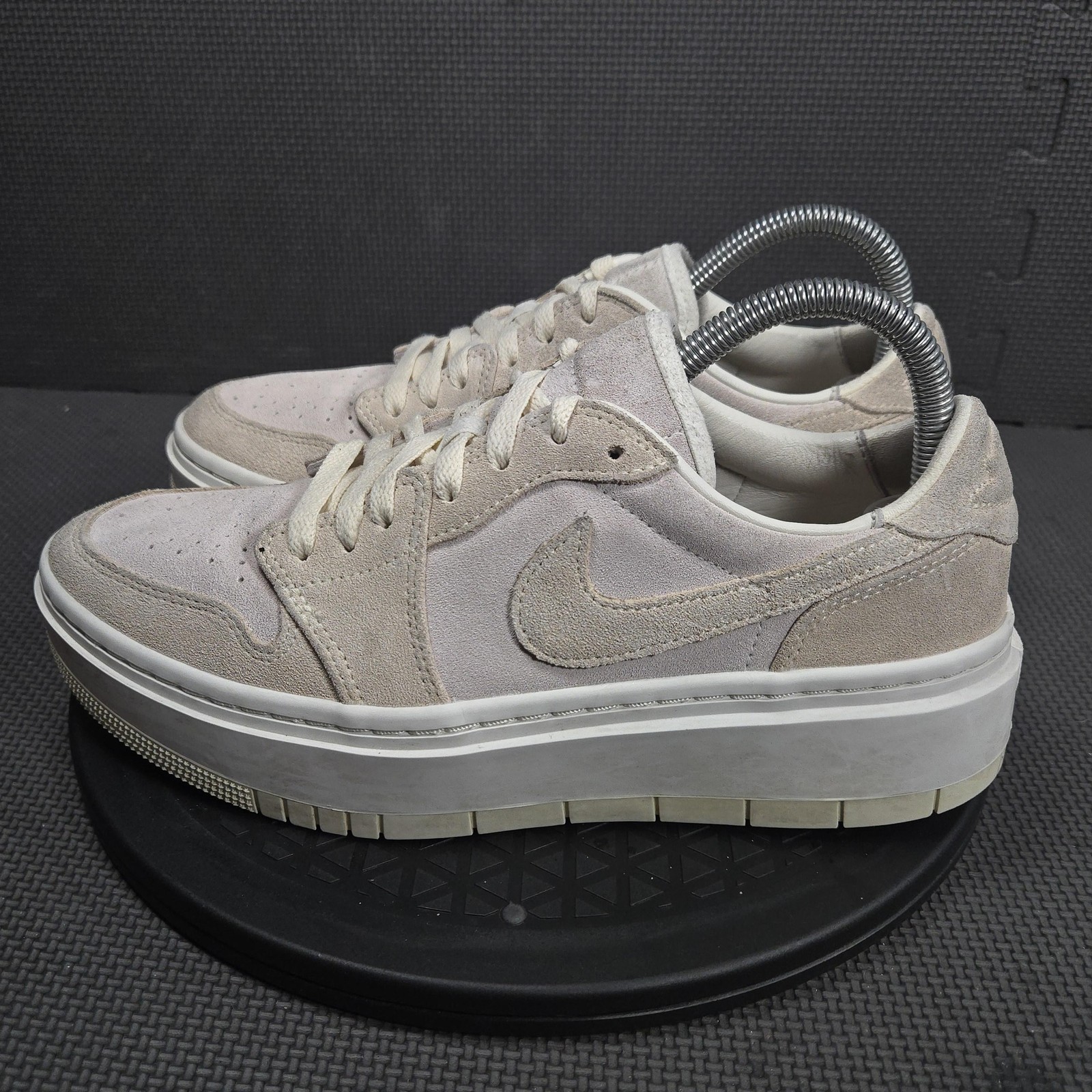 Jordan Air Jordan 1 Elevate Low Shoes Womens Size 9.5 Beige Sneakers DH7004-101 thumbnail 3