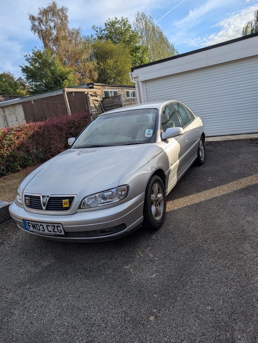 Vauxhall Omega