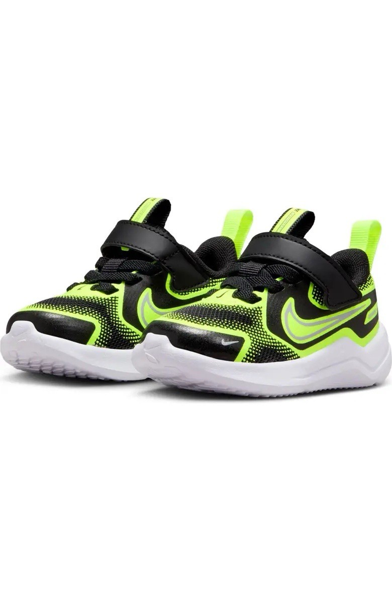 NWT Nike Cosmic Runner Shoes Boys Toddler Neon Green Running