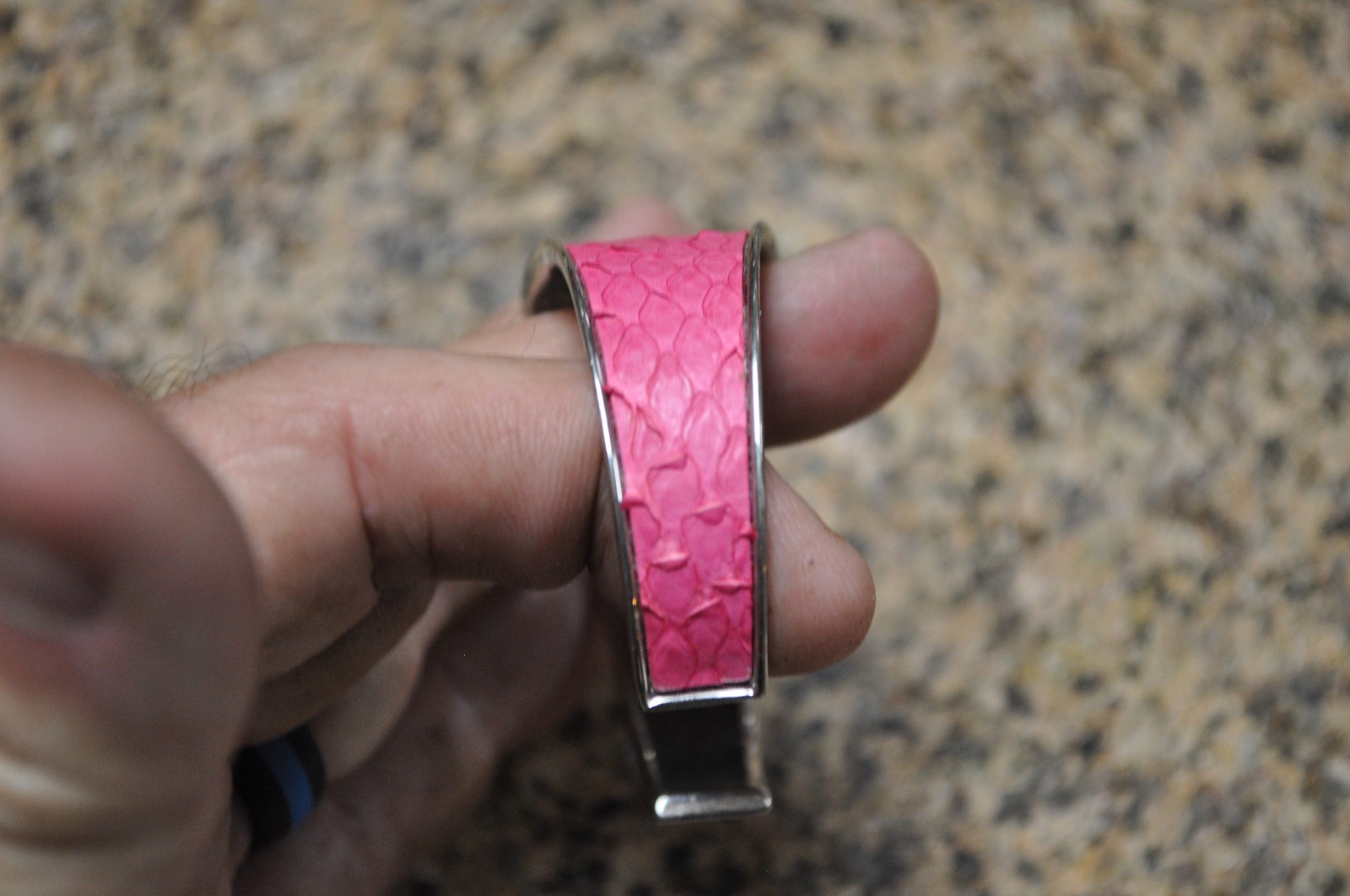 Rustic Cuff Bracelet Pink Python Silver  Tone Met… - image 9