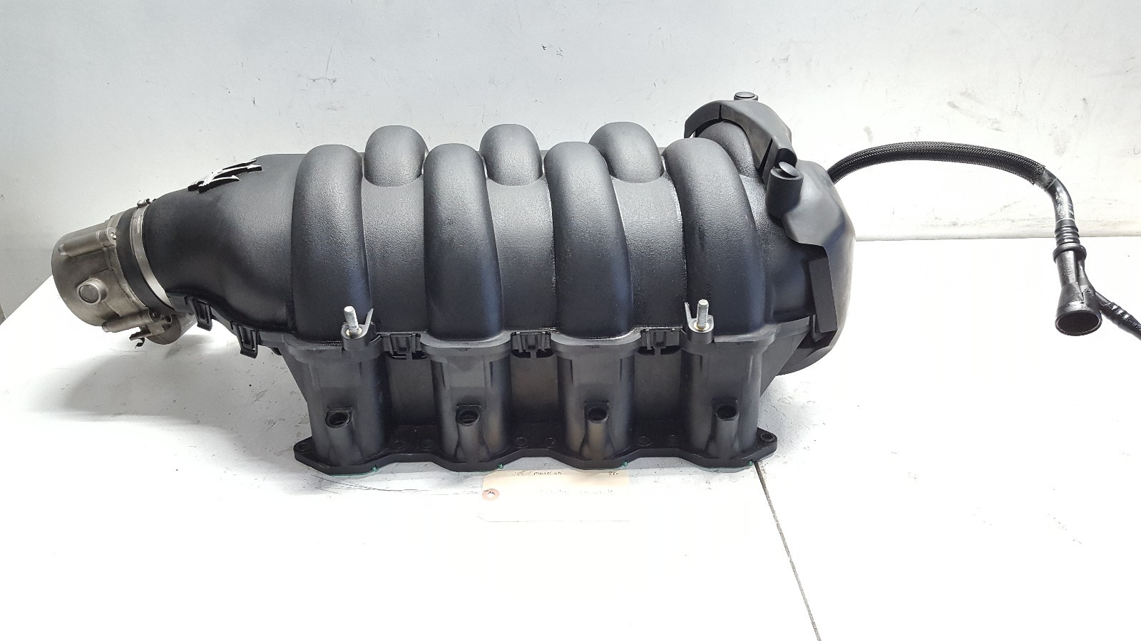 20042008 MASERATI QUATTROPORTE M139 INTAKE MANIFOLD W/ THROTTLE BODY