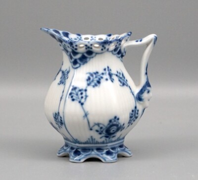 Royal Copenhagen Milchkanne Vollspitze 1 Wahl, Modell 1031.