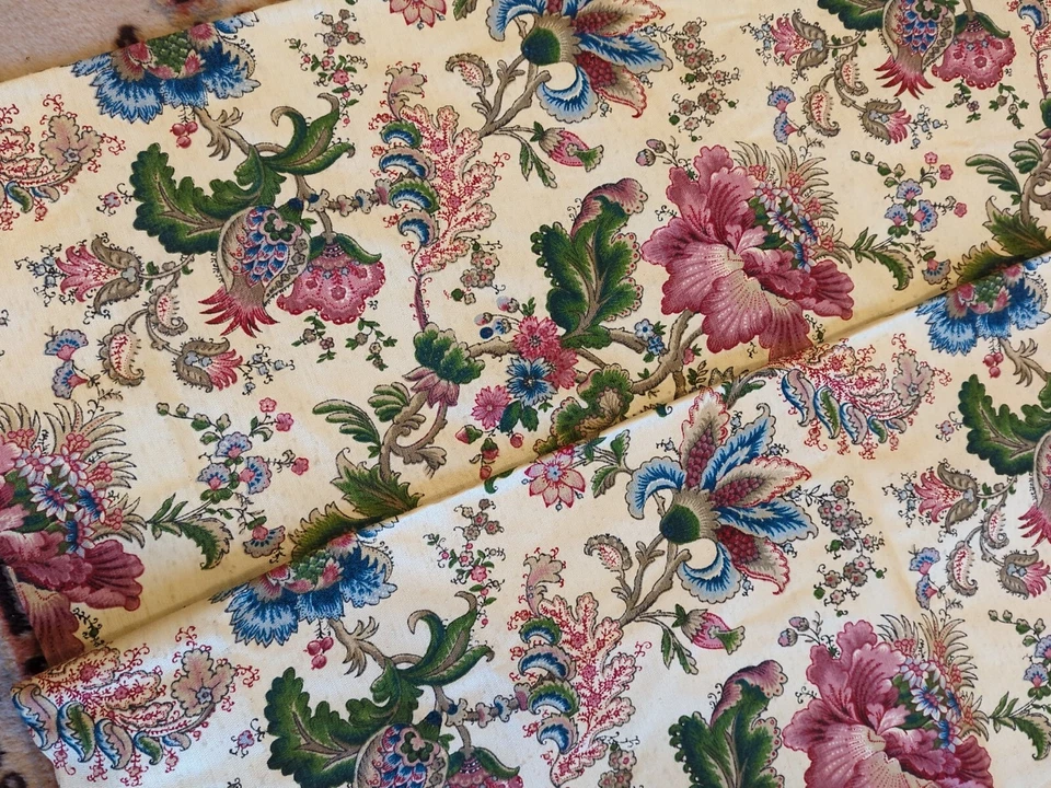 Vintage Pair Pinch Pleat Panela Drapes Curtains Tweed Look Floral & Cream 72"L - Image 3 of 4