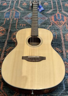 Ovation Applause Acoustic Guitar Wood Classics AAO96-4 Orchestra Model W/bag