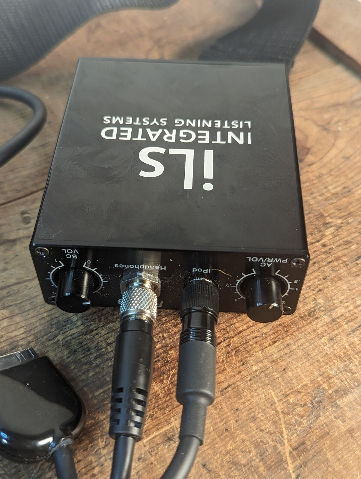 iLS Integrated Listening Systems Amplifier Device W iPod & Sennheiser headphones eBay