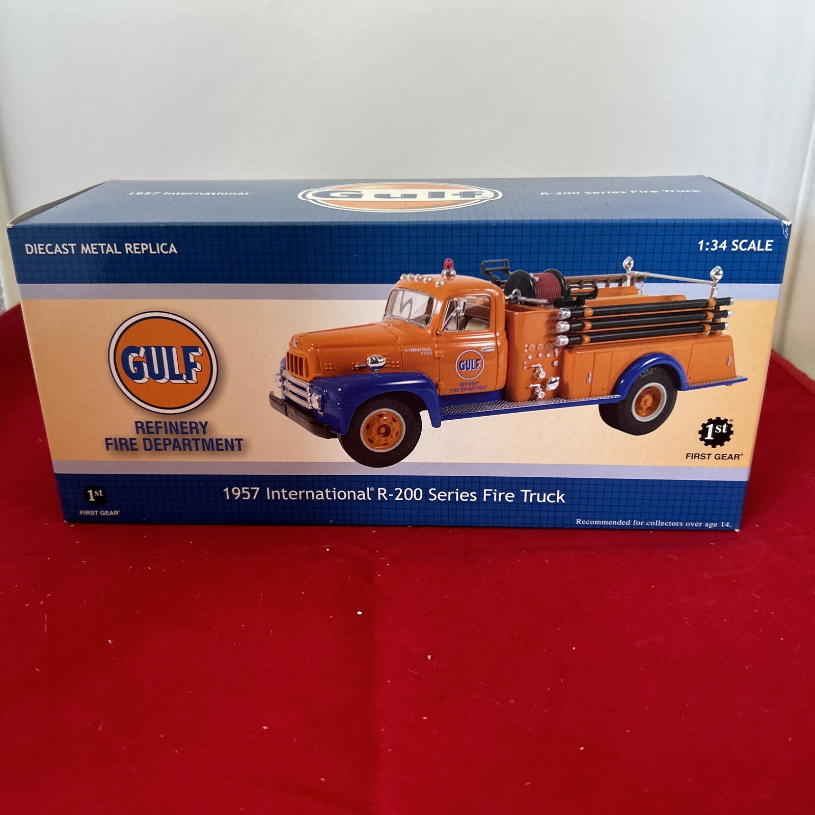 First Gear 1957 International R200 Fire Truck Gulf Oil Co. Steuben FD