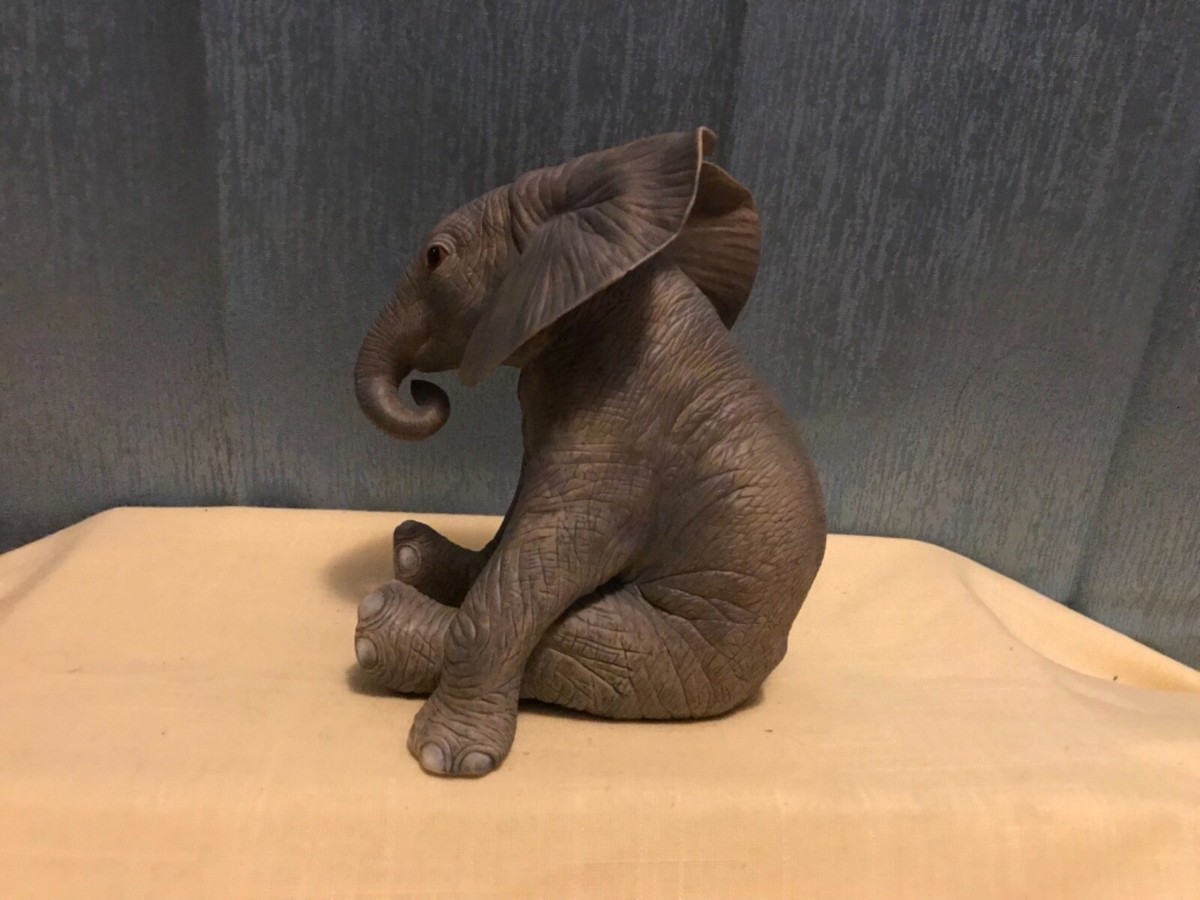 Lenox African Elephant Calf Figurine Smithsonian Institution 1991