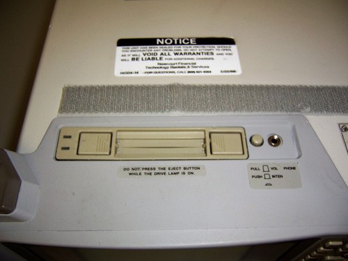 9683 TEKTRONIX / ADVANTEST U4941 RF FIELD ANALYZER 9 KHZ - 2.2 GHZ - Picture 7 of 11