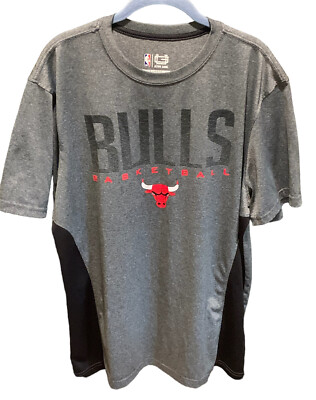 NBA Chicago Bulls T-Shirt Men s Gray XLarge Black Tee Short Sleeve