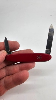 Victorinox Excelsior 84mm Swiss Army Knife - Rostfrei - Red - Two Blade Knife