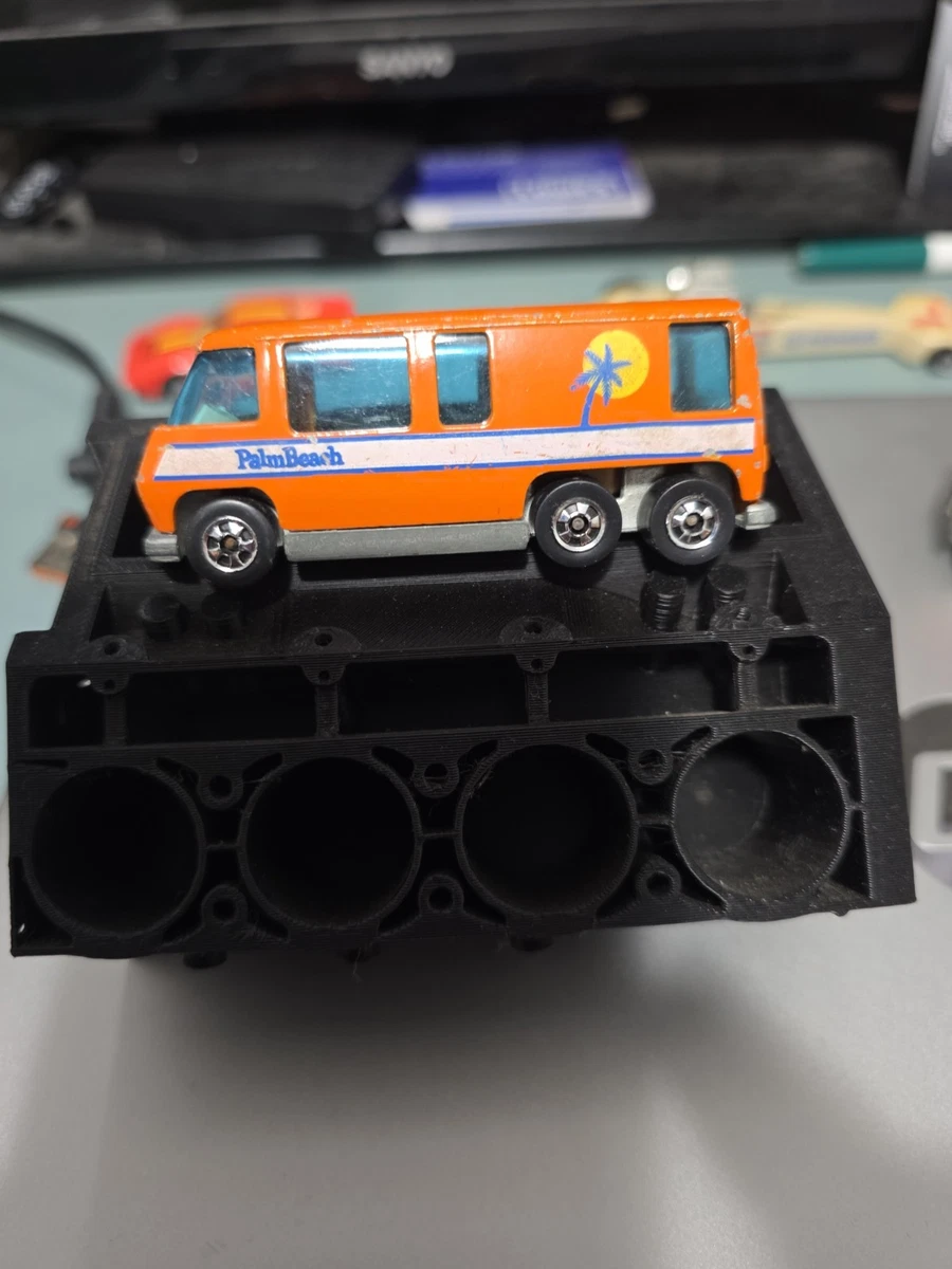 25+ Hot Wheels GMC 1976 Vehicle Year Vintage Manufacture Diecast