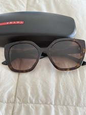 Gafas de sol cuadradas para mujer PRADA PR 24x 2AU-6S1 52-18 con lentes de sol marrón graduadas