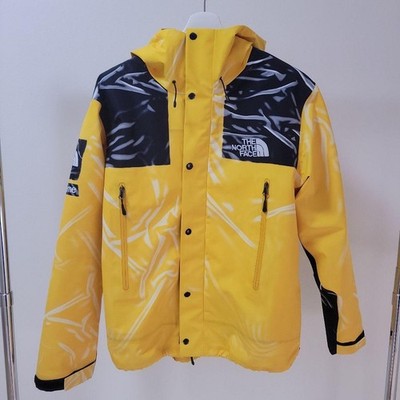 Supreme x The North Face Trompe Loeil Shell Jacket Yellow M Supreme x The North Face Trompe Loeil Shell Jacket Yellow M