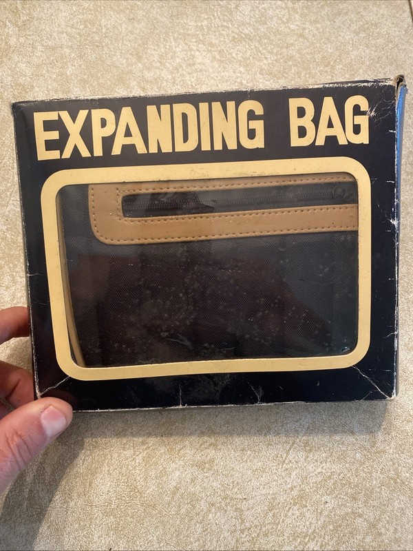 Vintage NOS Expanding Bag 100% Nylon Travel Bag