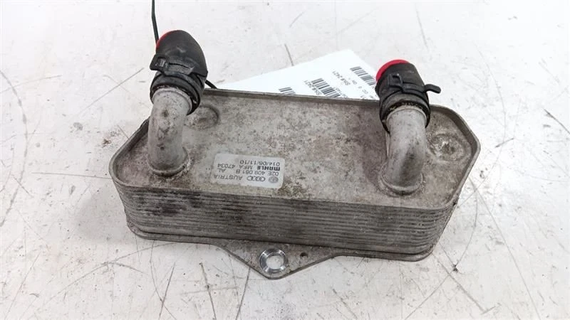 Enfriador de aceite líquido transmisión automática Volkswagen Golf 2010 2011 2012 2013 2014 Foto 3 de 4