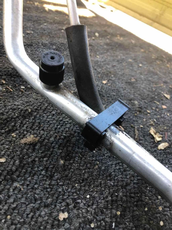 Chevrolet Cruze 2011-2016 aire acondicionado refrigerante manguera de succión OEM Foto 3 de 4