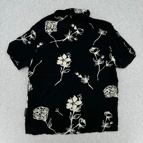 YoungLA Shirt Men Large Black Rose Floral Print Short Sleeve Classic Button Down - Picture 5 of 9