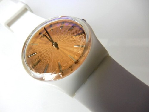 DONZELLE! Gorgeous 3-D ROSE GOLD Embossed Star Swatch w Silicone Band! NIB-RARE! - Picture 3 of 4