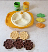 Vintage Fisher Price Fun With Food Babys Mealtime Dish Pretend Kitchen Food