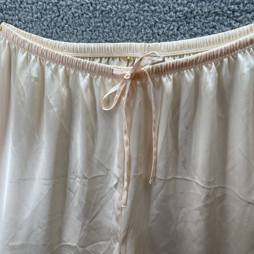 Cabernet Womans pajama set Large Ivory embroidered Top Drawstring Pants Relaxed - Picture 5 of 12