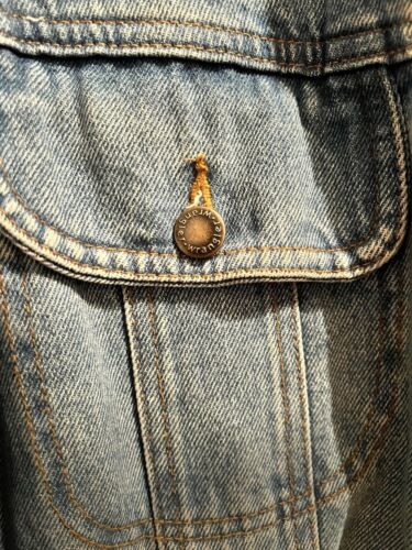 WRANGLER RUGGED WEAR MENS VINTAGE DENIM TRUCKER JACKET MEDIUM GREAT VALUE FAST!! - Picture 3 of 14