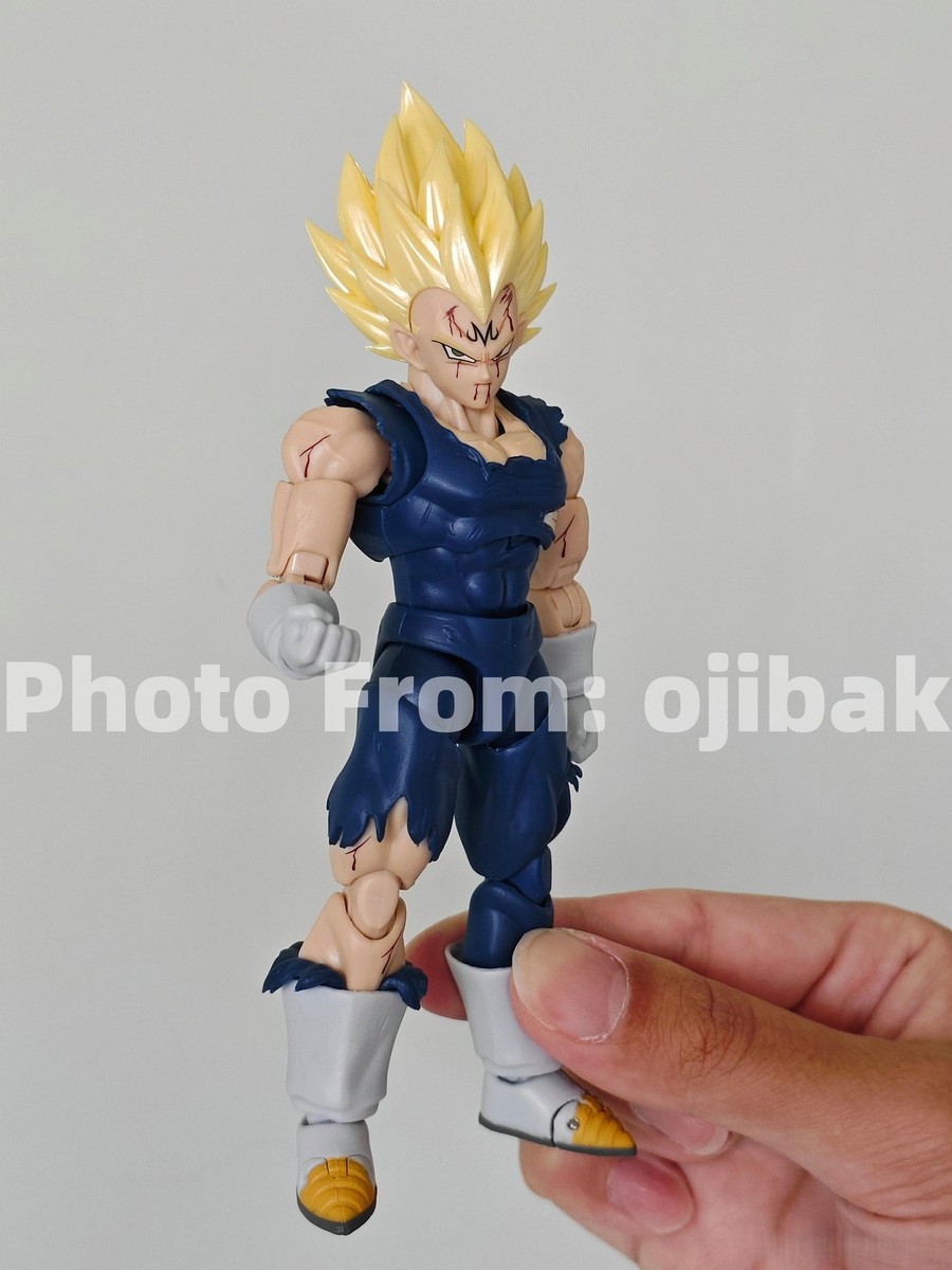 Bolaji - Massive Material (レアミドル) BATTLE DAMAGED (BOOTLEG Majin Vegeta Dragonball z) Black